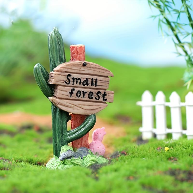 2 Pcs of Doll House Decoration Moss Micro Landscape Resin Craftsmanship Succulent Landscape Decoration Cactus Road Sign Small Decoration