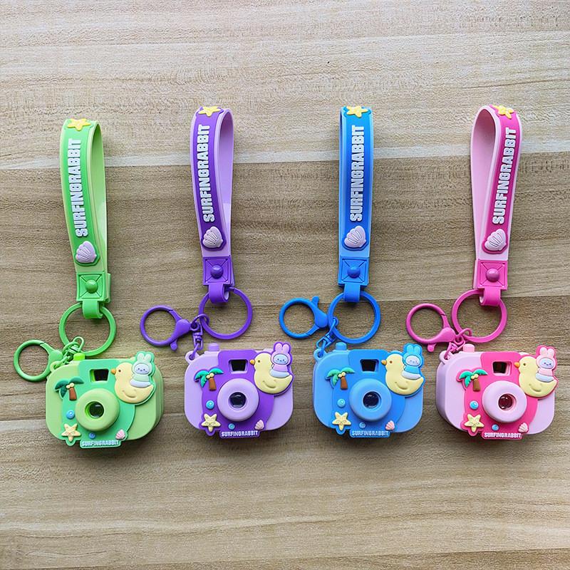 Lovely Light-up Projector Camera Keyring Decorative Cartoon Keychain Gift For All Occasions