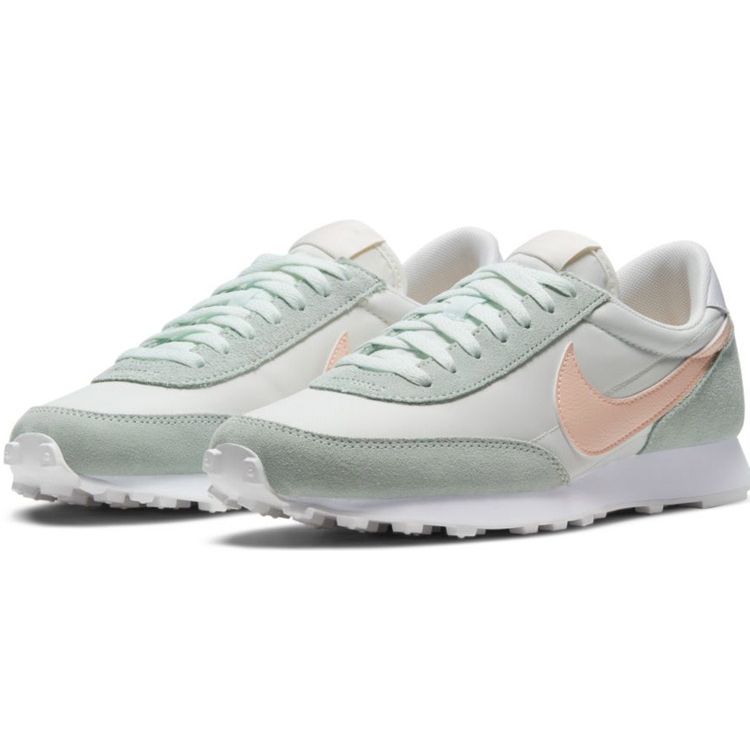 Nike Женские кроссовки Daybreak Barely Green Crimson Tint Sail Summit-White CK2351-107