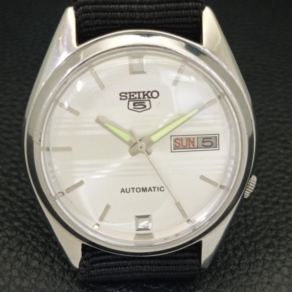 ВИНТАЖНЫЕ МУЖСКИЕ ЧАСЫ SEIKO 5 AUTOMATIC 7009A ЯПОНИЯ СЕРЕБРИСТЫЙ ЦИФЕРБЛАТ a701260-5 R206a-a701260