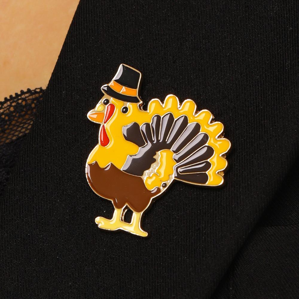 Vintage Creative Dripping Oil Big Rooster Turkey Corsage Brooches for Women Cute Personality Memorial Pins Festival Jewelry Gift