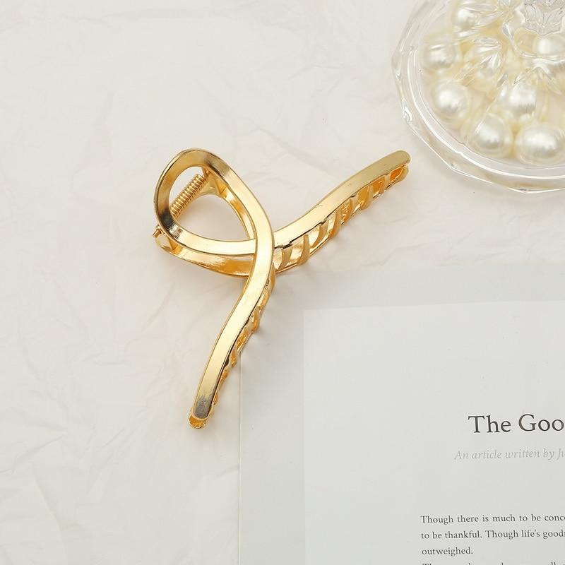 Korean Geometric Metal Hair Claw Clamp Ponytail Hair Crab Moon Shaped Hairpin Solid Color Hair Clip Women Hair Style Accessories