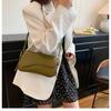 2025 Trendy Women's High-End Underarm Crossbody Bag - Versatile Single-Shoulder Commuter for Spring/Summer