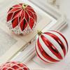 Набор рождественских украшений из 16 штук: Красные и белые расписные шарообразные украшения особой формы для подвесок на елку