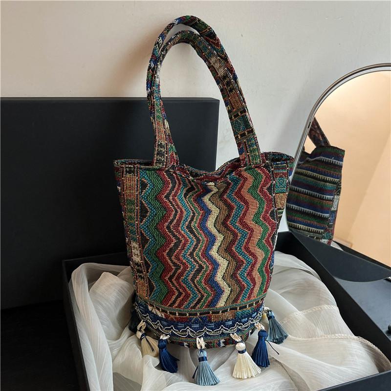 Популярные сумки-ведра для женщин Новые модные и трендовые сумки-тоут для прогулок Сумки-тоут на одно плечо