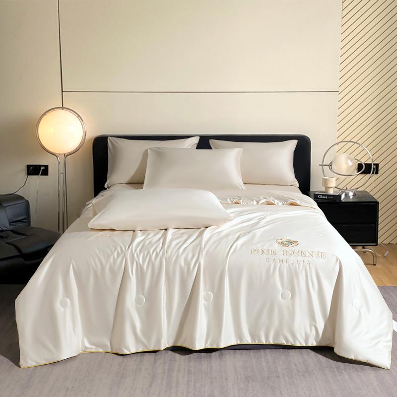 1Pc Spring and Summer New Quilt Thin Quilt Cool Washed Ice Silk Embroidered Summer Quilt Summer Cool Quilt Air-Conditioned Quilt