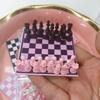 Ручная работа Международные шахматы Масштаб 1/12 Набор международных шахмат Миниатюрная коллекция