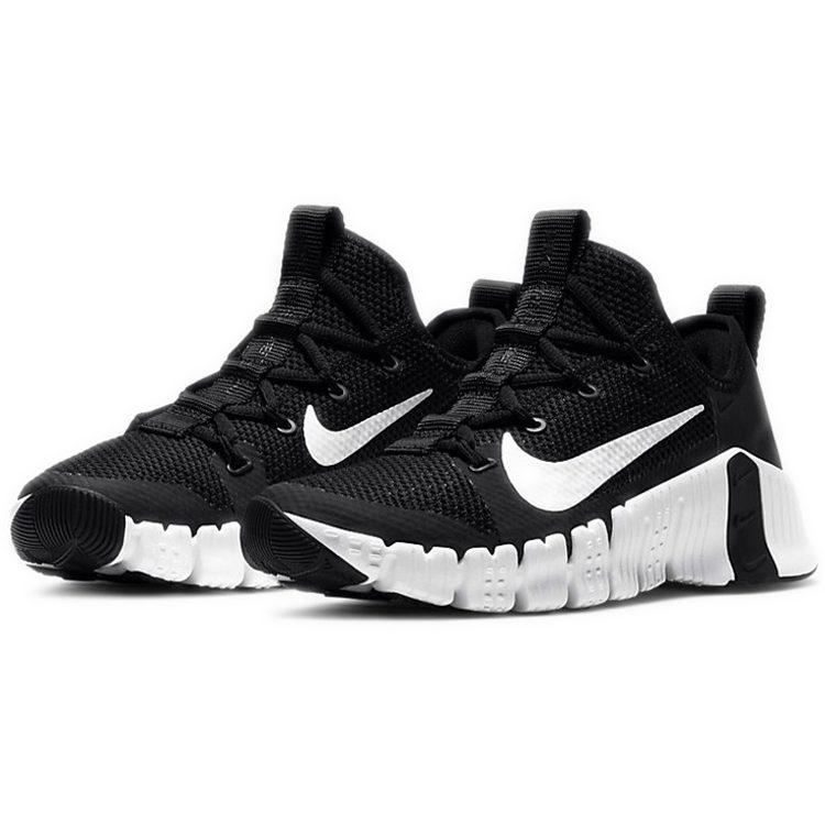 Nike Бесплатные женские кроссовки Metcon 3 Черно-белые CJ6314-010
