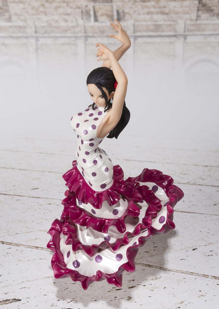 TAMASHII NATIONS Figuarts ZERO Фиолетовый