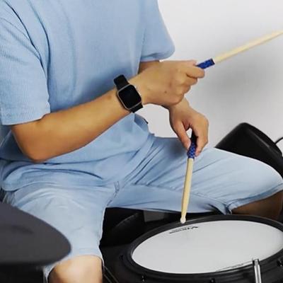 Наручный метроном Вибрирующий метроном Многофункциональный метроном для музыкальных инструментов Регулируемый ремешок Метроном-часы для Spor U7q1