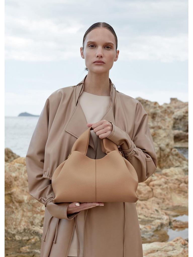 Niche Design Cloud Dumpling Women's Versatile Soft Lunch Box Shoulder Crossbody Bag