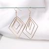 Темпераментные женские серьги-капли, простые трехслойные квадратные Pendientes, полые геометрические металлические серьги, индивидуальные серьги, украшения для ушей