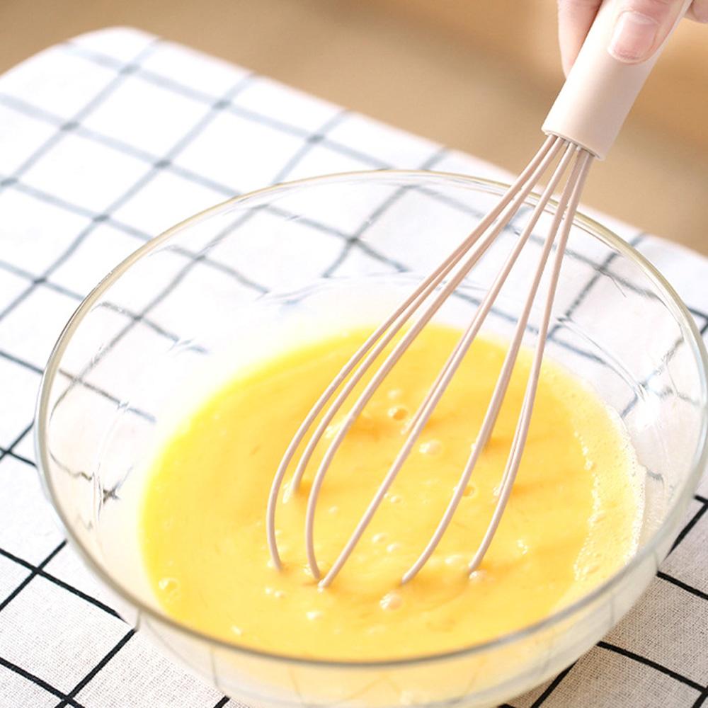 Fashionable Kitchen Accessories Silicone Handle Cook Egg Beater Stirring Whisk Blender Egg Mixer