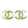 Отличная серьга CHANEL Знак COCO стразы золото Женская A24V Б/у