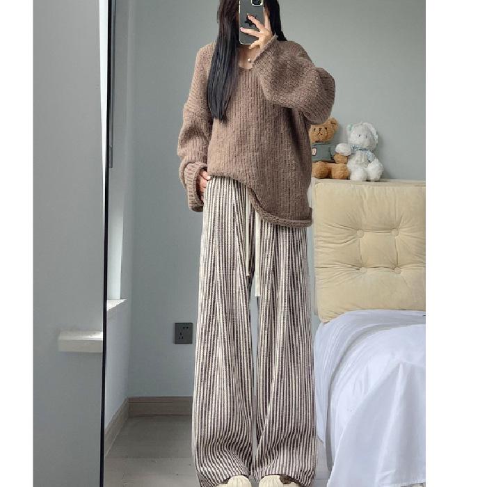 High-Quality Women's Retro Striped Wool Pants - Autumn/Winter Casual High-Waisted Slimming Straight-Leg with Wide-Leg Drape