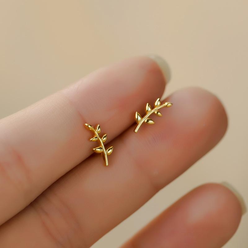925 Silver Needles Gold Color Simple Small Butterfly Stud Earrings for Women Hypoallergenic Daily Wear Ear Girls Pierc Gifts