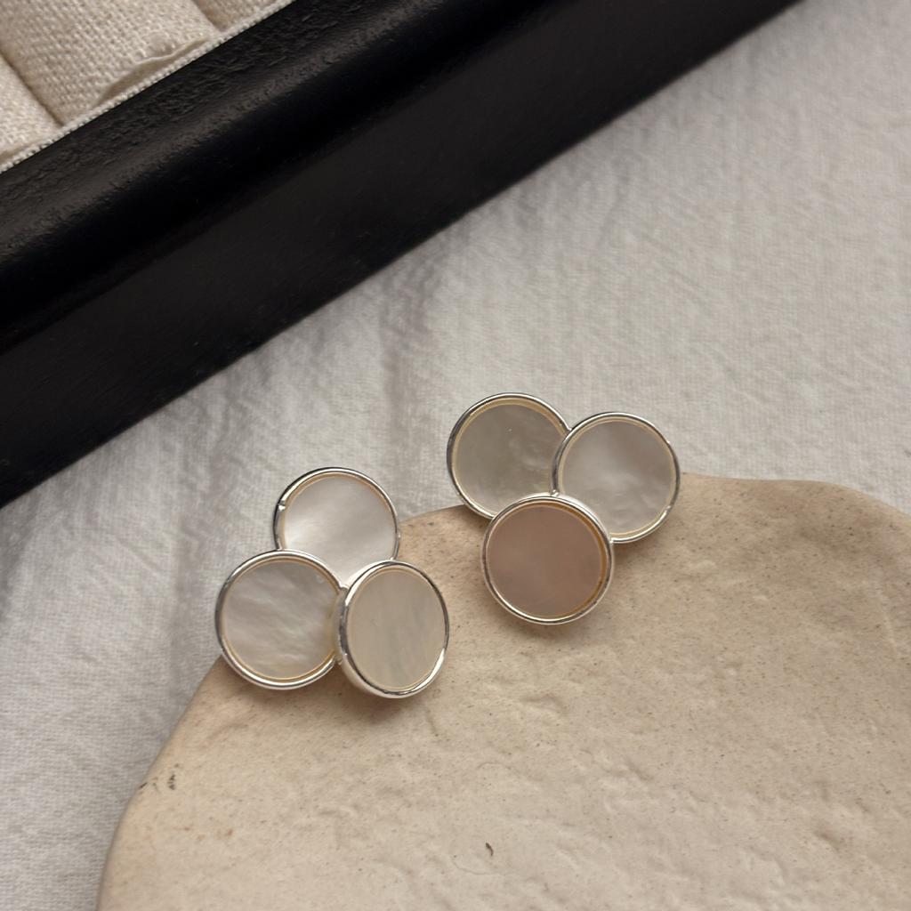 Высококлассные французские ретро серьги-ракушки, женские геометрические овальные темпераментные, нишевые и холодные, преувеличенные серьги, легкая роскошь