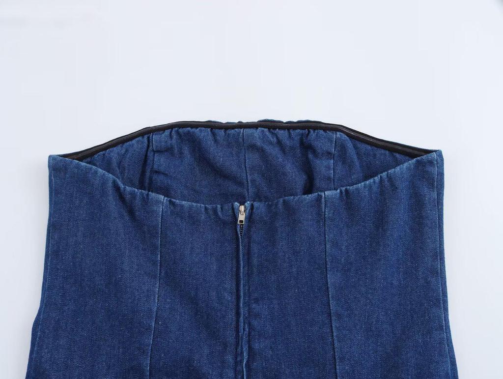 Весна 2025 Женское синее джинсовое платье без бретелей с открытыми плечами, длинное, с прямым вырезом и широким подолом