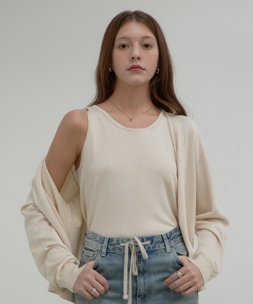 VLETI Logo Embroidered Cardigan & Sleeveless Set (Cream Beige)