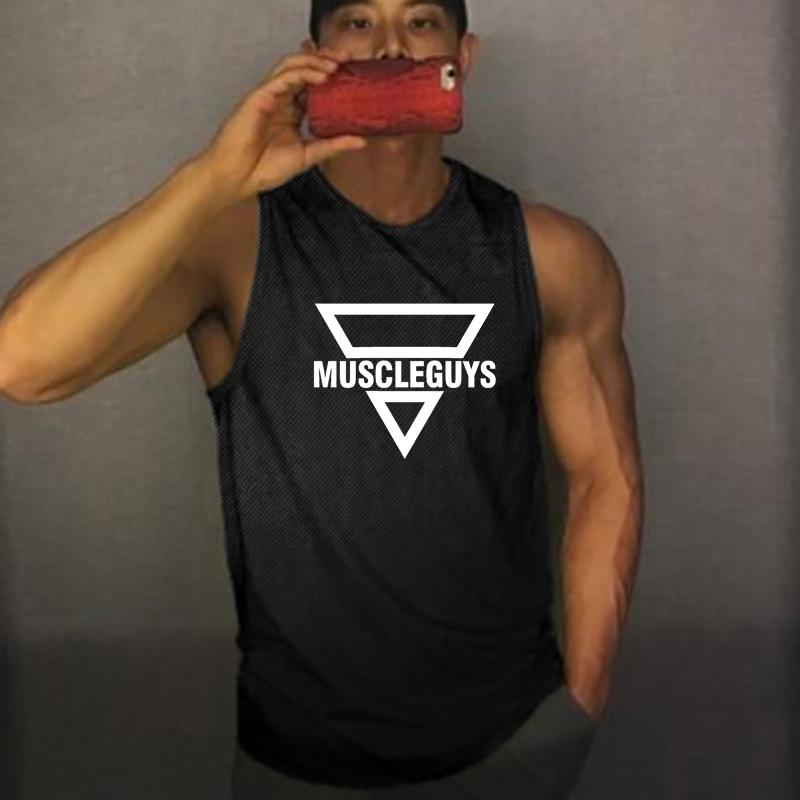 Muscleguys, новая молодежная спортивная повседневная майка, летняя облегающая и дышащая мужская майка, жилет для фитнеса, бодибилдинга, футболка без рукавов с принтом