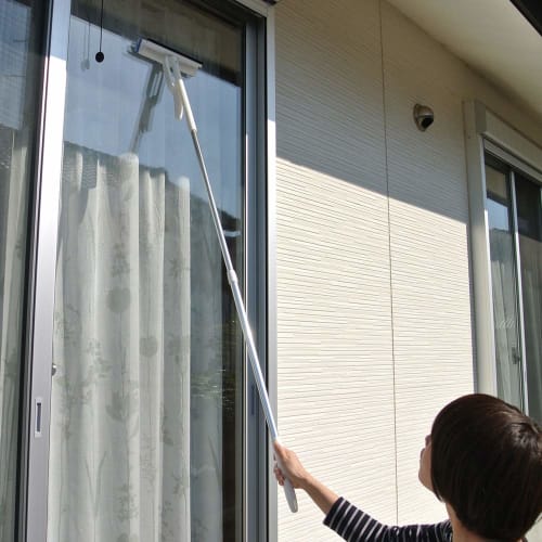 Azuma Glass Wiper for Windows and Screens, Easy-Squeeze Wiper 24F, 24cm Wiping Width, 100-145cm Total Length, Cleans Windows and Screens with Just One