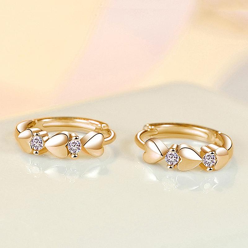 Huitan Милые серьги-кольца с маленькими сердечками для женщин, 3 цвета металла, модные серьги-кольца для девочек, необычные аксессуары, эффектные цирконы