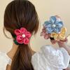 Яркая жемчужная цветочная резинка для волос Резинка для волос