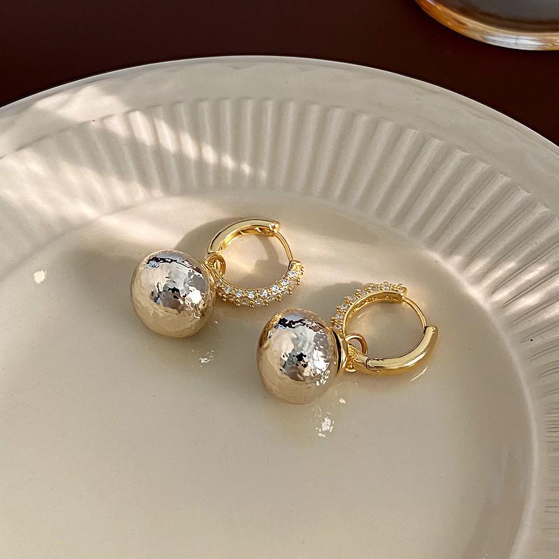 Vintage Rose Leaf Metal Cuban Link Pearl Earrings for Women