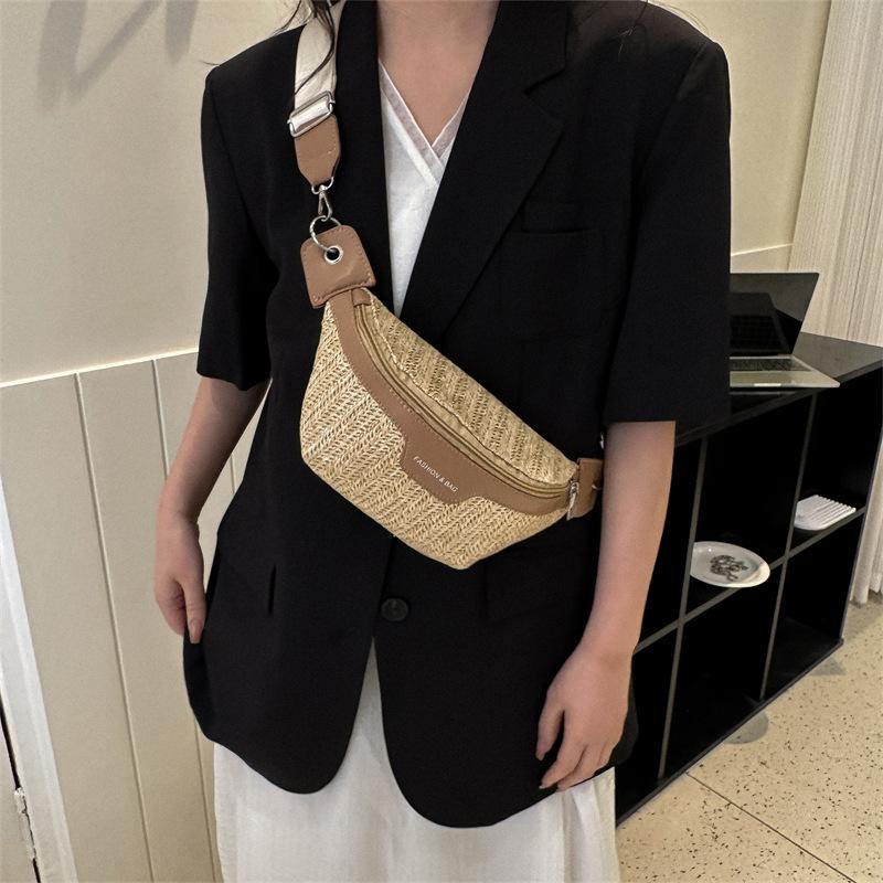Fashionable Braided Women's Waist Bag New Spring Korean Style Trendy Breast Bag Simple Casual Shoulder Bag