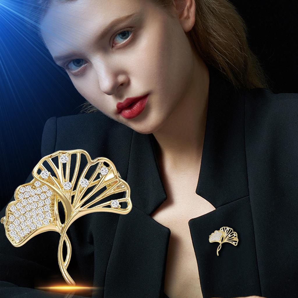 Double Ginkgo Biloba High-End Exquisite And Small Fixed Buckle Collar Pin Clothing Anti-Light Fashion Light Luxury Versatile Brooch