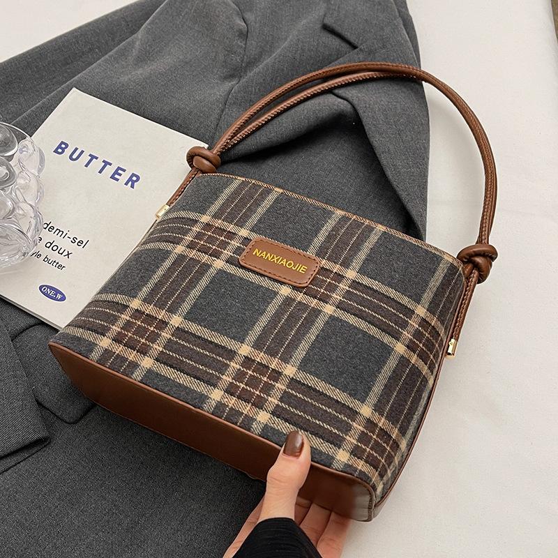 Премиум контрастные цвета ретро клетчатая универсальная сумка через плечо женская модная сумка-мессенджер сумка-ведро Tide