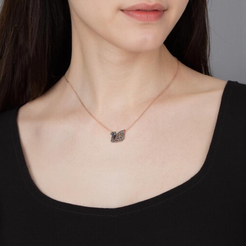 Swarovski Swan black and white two-piece hollow swan necklace for women 5281275