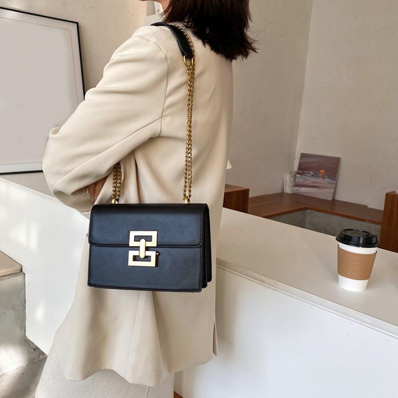 Minimalist Metal Decor Chain Single Shoulder Bag Square Elegant PU Crossbody Bag Woman's Trendy Flap Handbags Phone Purse CLE