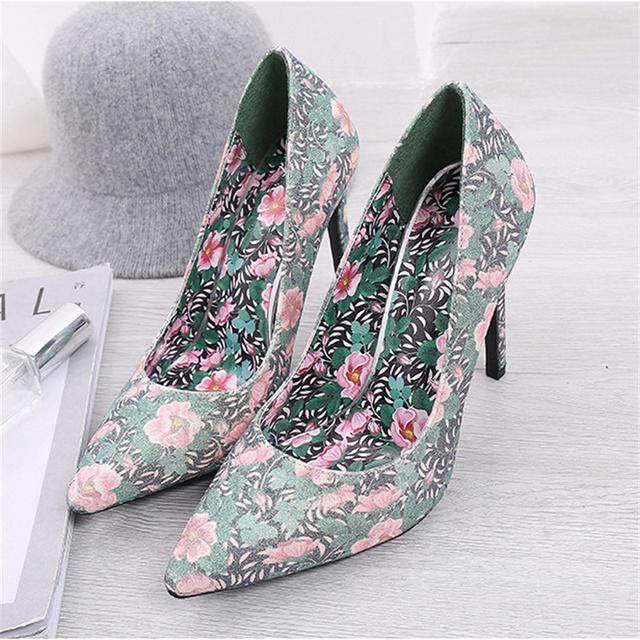 Женские милые туфли на высоком каблуке 11 см, модные туфли с цветочным принтом и острым носком, туфли-лодочки на шпильках, женские туфли в стиле граффити зеленого цвета для свадебной вечеринки