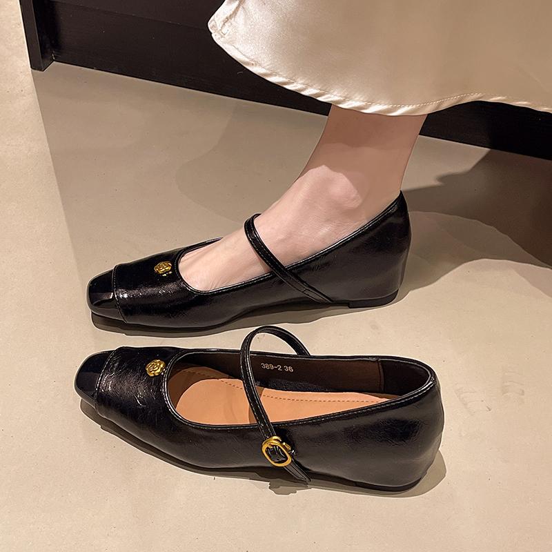 Xiaoxiangfeng Thick Heel Single Shoes Women's Ladyshoes 2025 French with Skirt Square Head Shallow Mouth Soft Leather Medium Heel Mary Jane Shoes