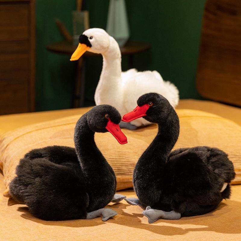 Игрушка-гусь из плюша, набитая кукла черного и белого цвета, как настоящая плюшевая игрушка, подарок девушке, мужчине, декор для дома