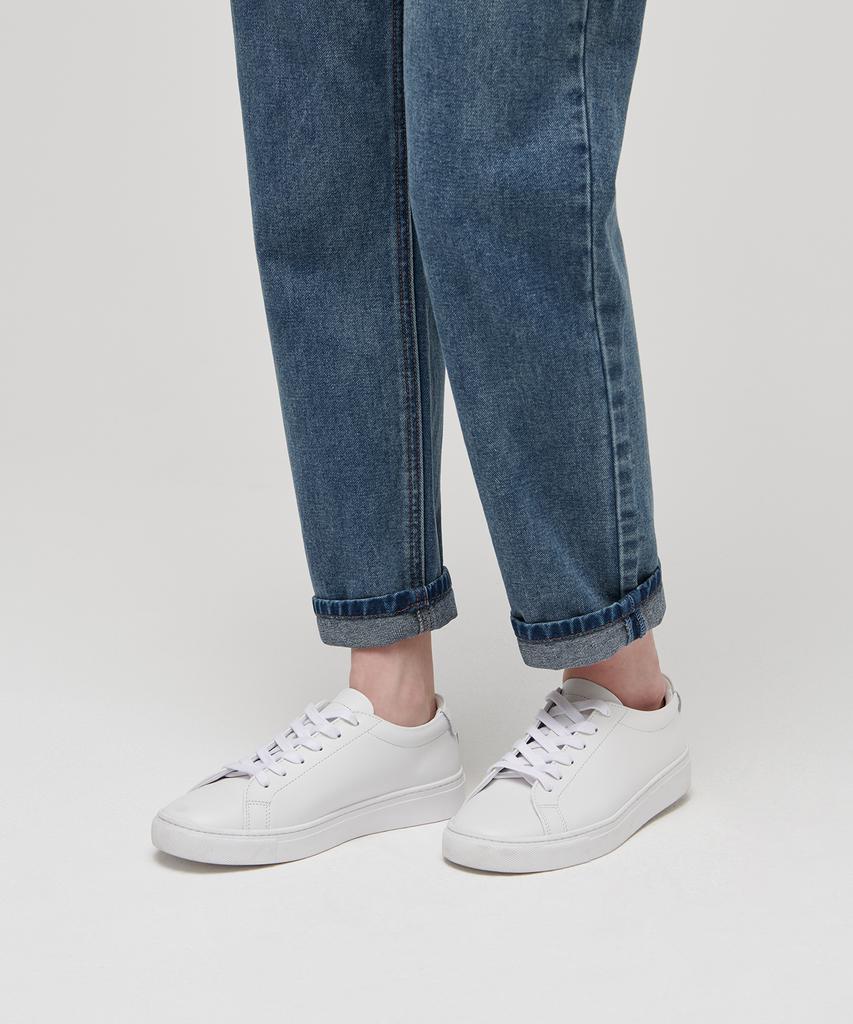 MUSINSA STANDARD WOMAN Женские джинсы Mom Fit [Средний индиго]