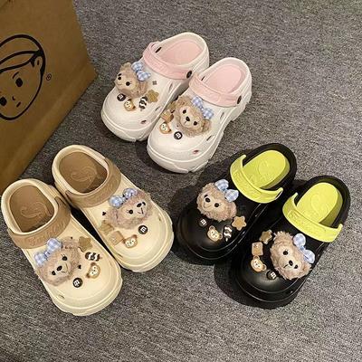 Туфли с дырочками женские летние новые на толстой подошве нескользящие модные мультяшные милые пляжные крутые шлепанцы