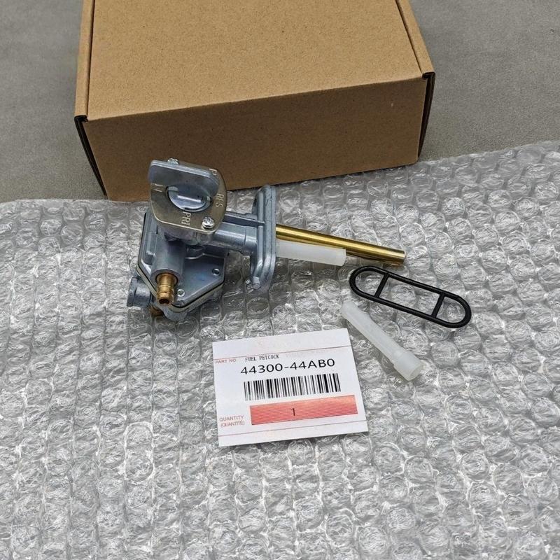 High quality New For 44300-44AB0 Fuel Petcock Valve Switch For Suzuki DR125 DR125SE DR200 DR200S DR200SE 2015-2017
