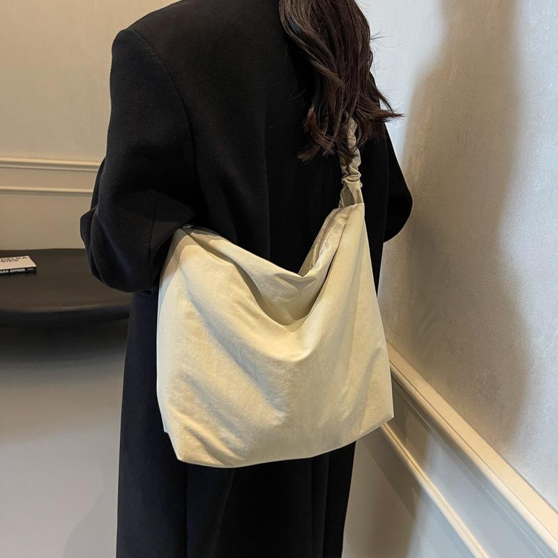 Большая вместительная нейлоновая женская сумка через плечо Lazy Wind Messenger Bag для студентов, поездок на работу и отдыха