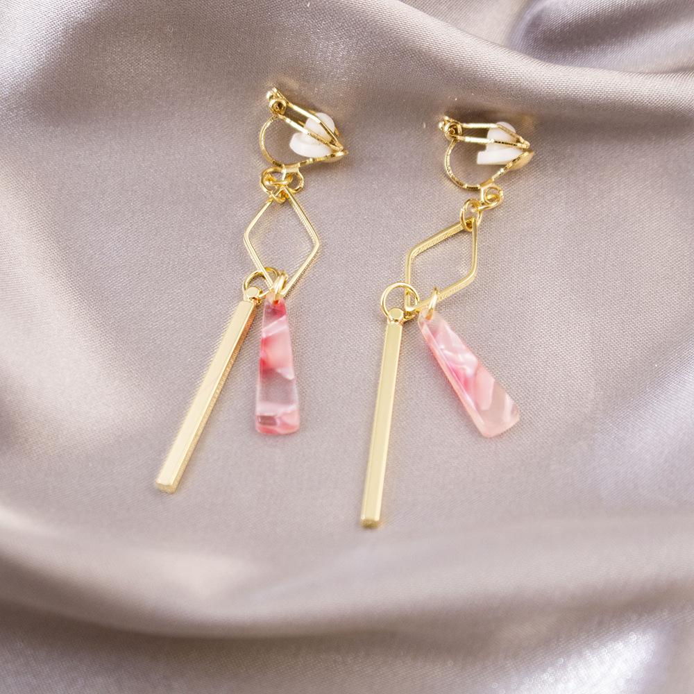 Универсальные легкие роскошные клипсы для ушей без проколов, повседневные высококачественные треугольные клипсы для ушей, универсальные женские серьги