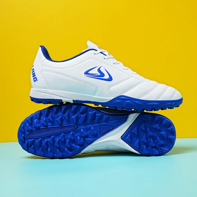 New Men Football Boots Comfortable Soccer Shoes TF FG Grass Cleats Outdoor Training Shoes Match Breathable Futsal Sport Indoor