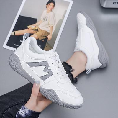 Женская обувь – Кроссовки