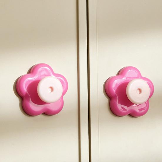 Flower Shape Suction Cup Hook, No-Drill Plastic Cabinet Handles, Rotatable Knob Adjustable Buckle for Kitchen Bathroom