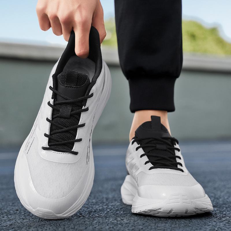 Spring and summer new large size lightweight soft sole men's shoes size sports and leisure running shoes