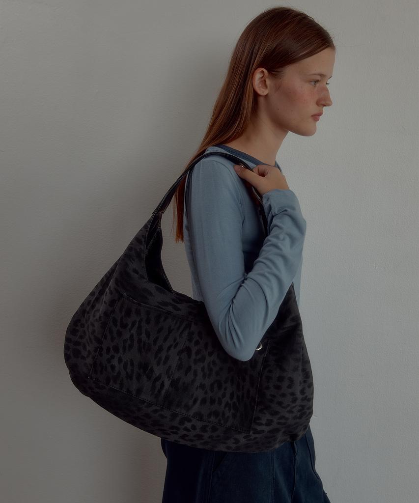 Сумка через плечо Leterie Leopard Charcoal Buckle, двусторонняя_3 цвета