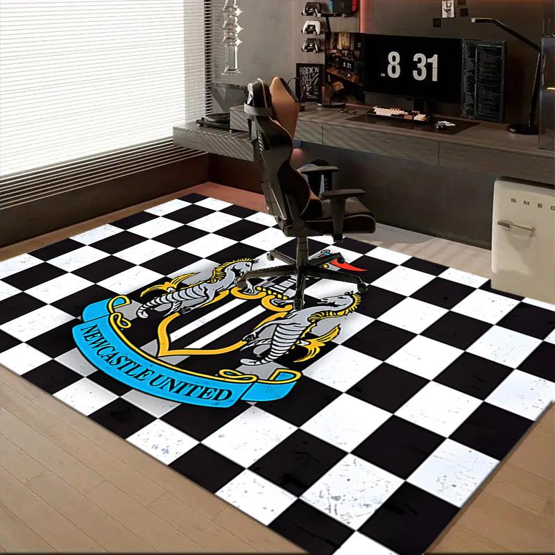 1PC Dynamic Newcastle Football Floor Mat for Living Room, Game Rooms, Office, Bedroom, Office Floor Mat Playful Design, Christmas fan gifts