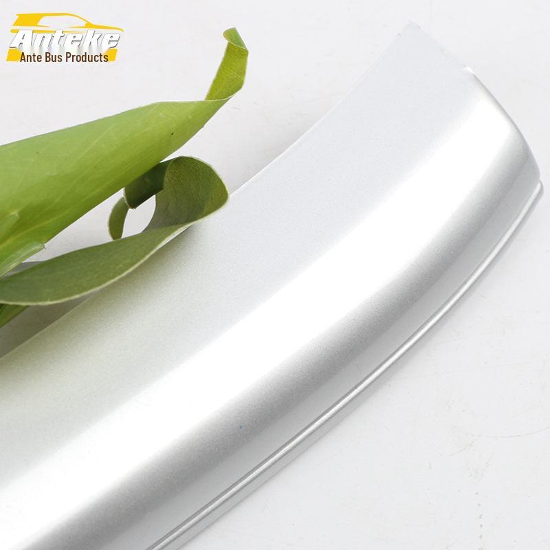 Center Grille Anti-Scratch Trim for Borgward BX5 17