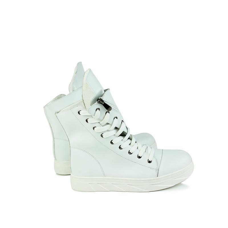 Новые ботинки Мужские Британский стиль Белые кроссовки с высоким верхом Обувь для мужчин Панк Ботильоны Модные Мотоциклетные ботинки Вулканизированная обувь Мужская