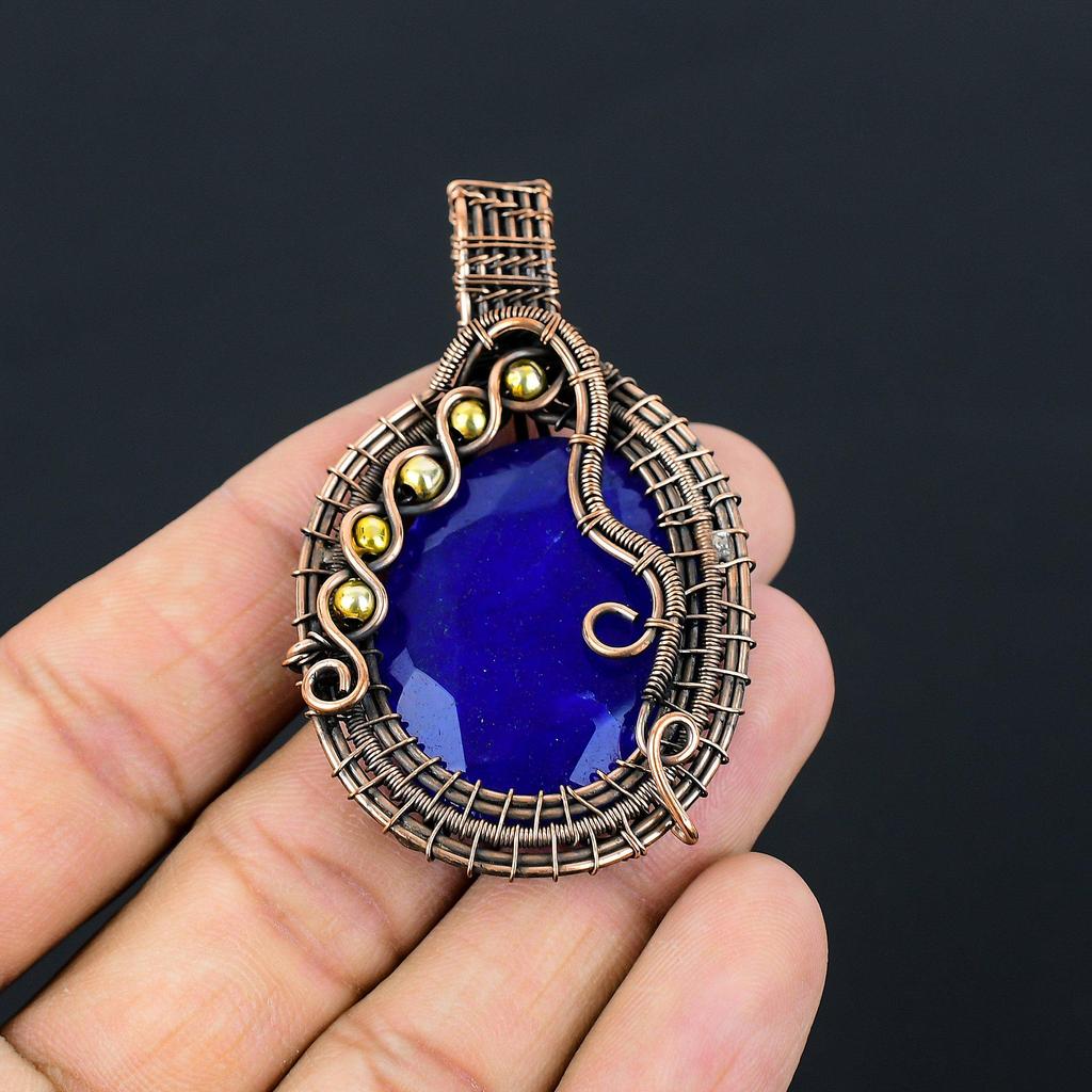 Созданный в лаборатории синий сапфир, ювелирные изделия, подвеска ручной работы из чистой медной проволоки, обернутая драгоценными камнями